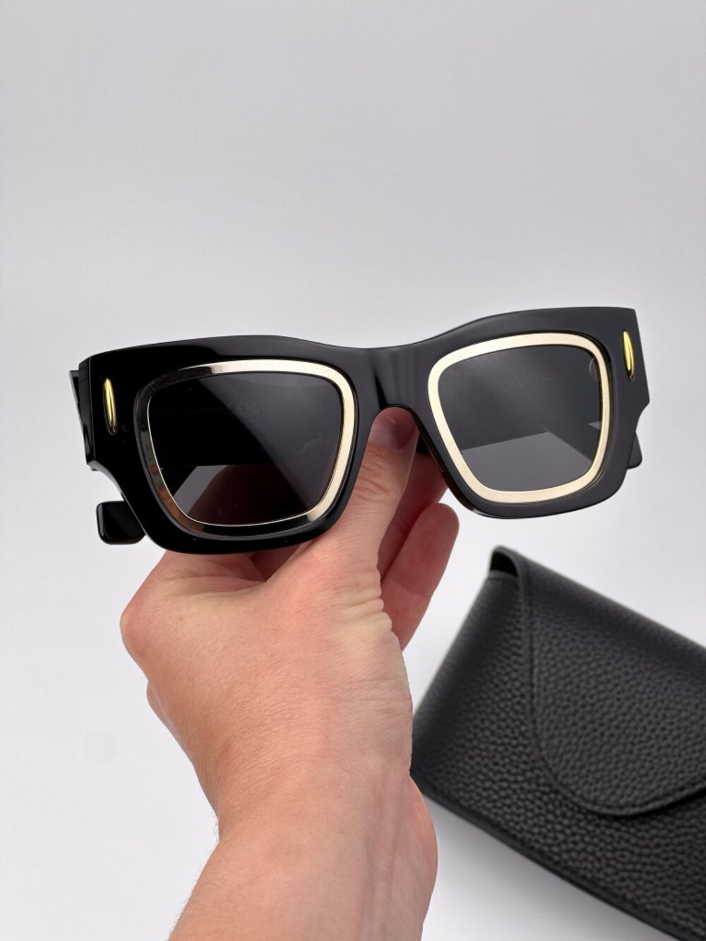 LOEWE LW40168I 01A BLACK SQUARE SUNGLASSES